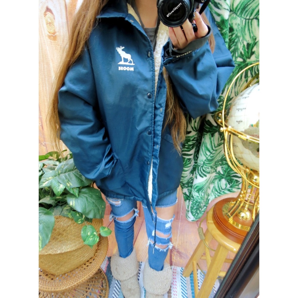 Vintage cozy sherpa lined oversized insulated jacket βοΈ - Picture 2 of 8